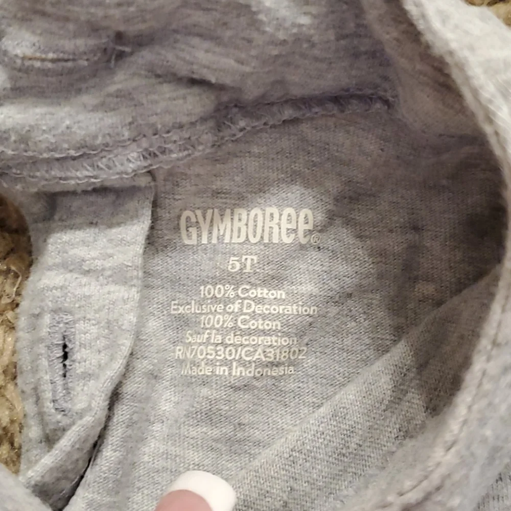 Gymboree top size 5